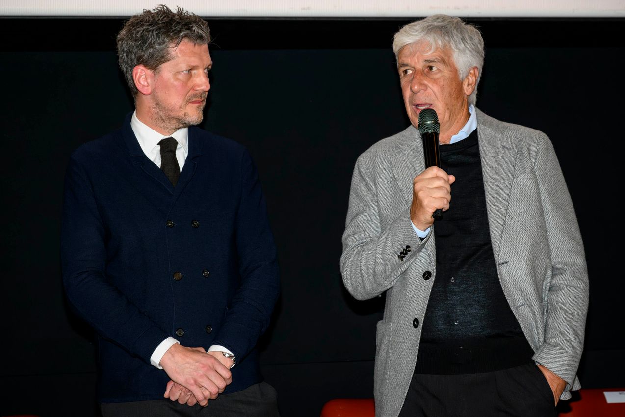 As Roma Gallery Image - "Amami e Basta"