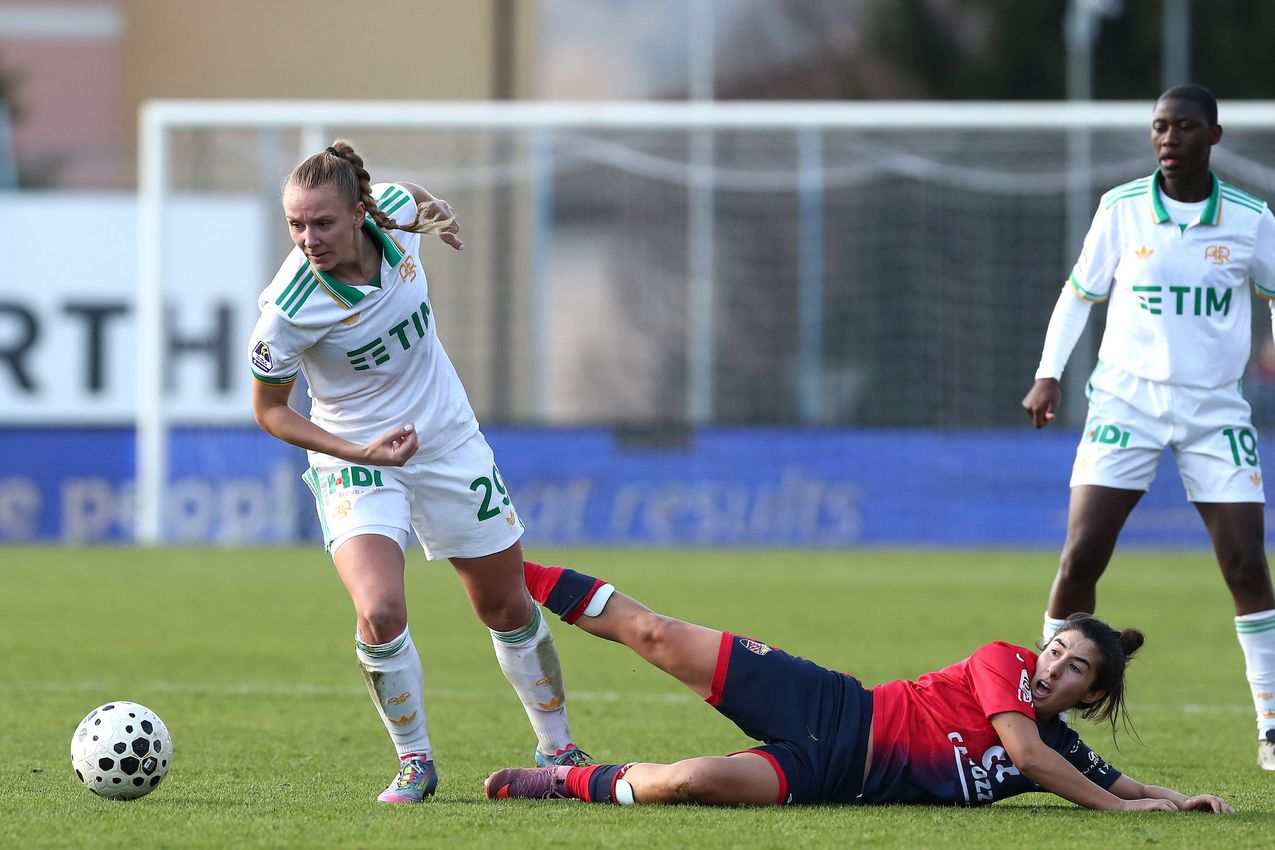 LUMEZZANE, ITALY - DECEMBER 21: Annalena Rieke of AS Roma in action during the Coppa Italia Women match between FC Lumezzane Women and AS Roma Women at Stadio Tullio Saleri on December 21, 2025 in Lumezzane, Italy. (Photo by AS Roma/AS Roma via Getty Images)