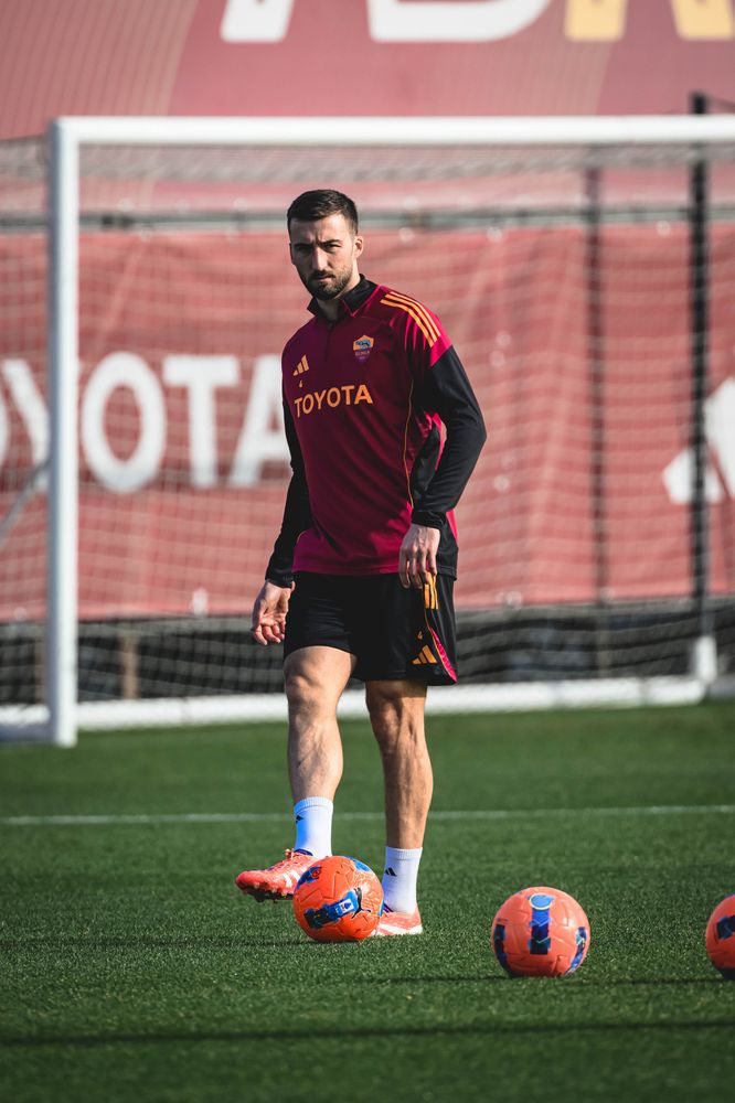 As Roma Gallery Image - Training