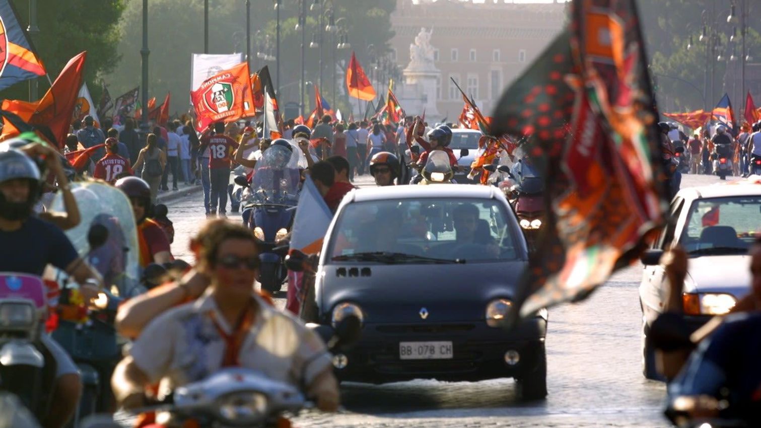 As Roma Gallery Image - 17 giugno 2001: la festa in 20 immagini straordinarie