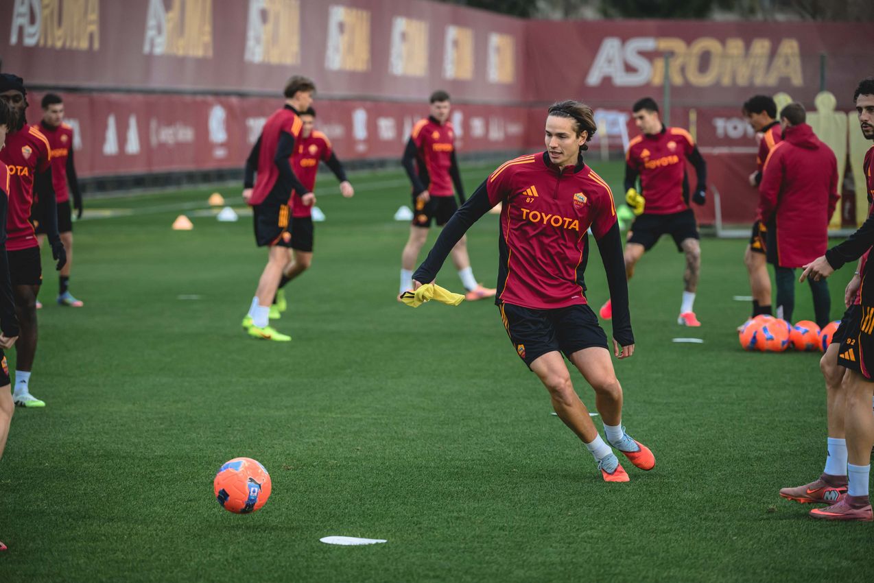 As Roma Gallery Image - Allenamento 8/01