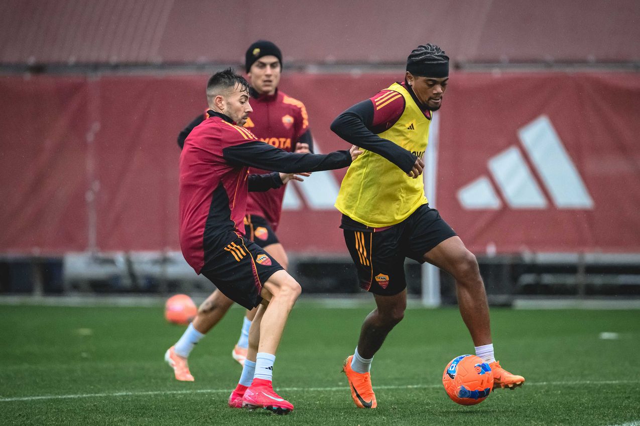 As Roma Gallery Image - Gallery allenamento martedì 16