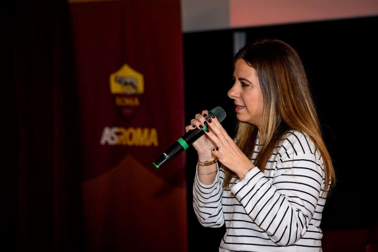 As Roma Gallery Image - "Amami e Basta"