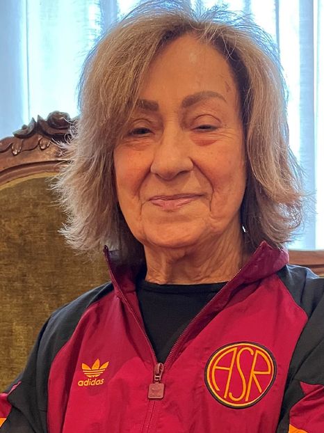 Part of the Olimpico faithful for 73 years, here’s Santa's story: "Roma is a lifelong bond, you keep it in your heart"